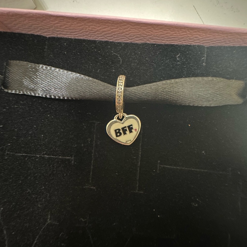 Minnie Mouse BFF charm